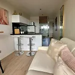 373, Port Nature 3 Au Village Naturiste アパート *