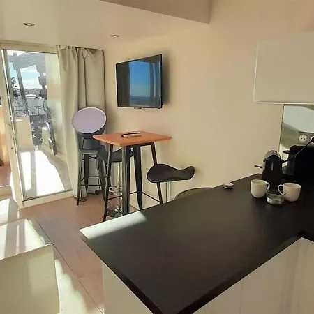 373, Port Nature 3 Au Village Naturiste * 阿格德